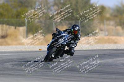 media/Jan-14-2024-SoCal Trackdays (Sun) [[2e55ec21a6]]/Turn 2 (1025am)/